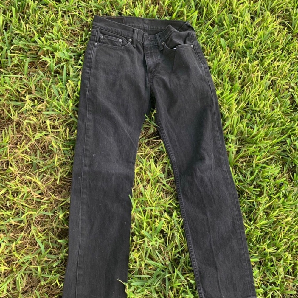 vintage black levi mom jeans!!